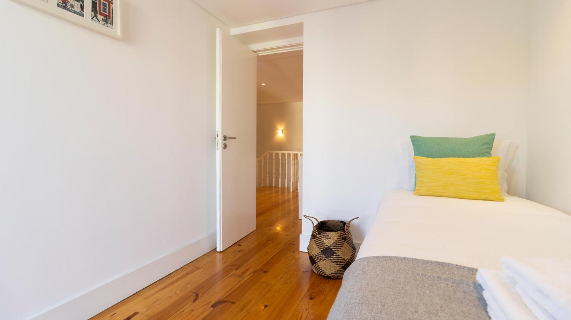 City Center Duplex W Patio By Lovelystay Porto Buitenkant foto