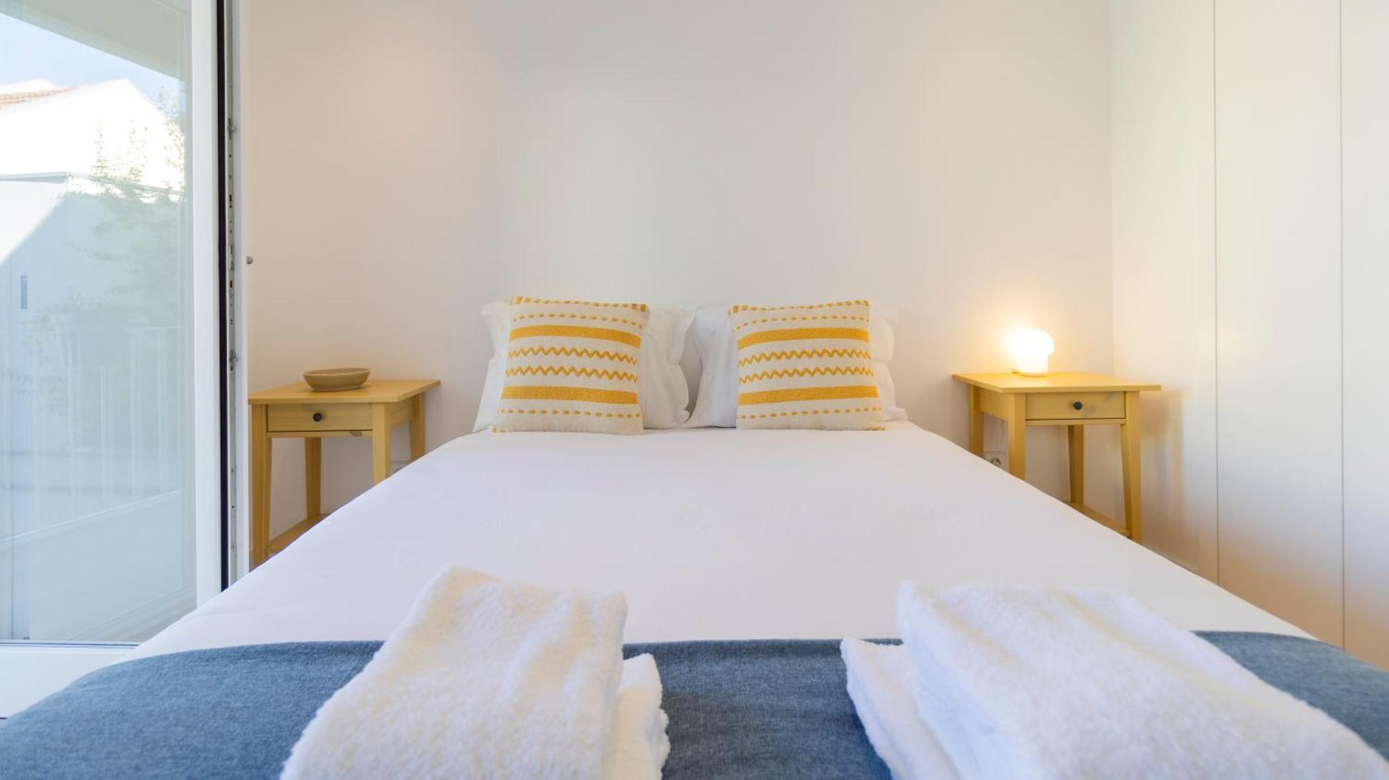 City Center Duplex W Patio By Lovelystay Porto Buitenkant foto